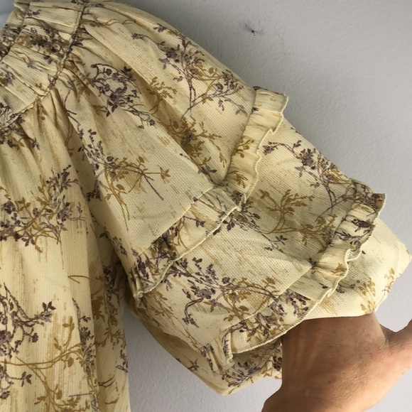 Moon River Bubble Top Cropped Bohemian Ruffle Oversized Puff Sleeve Lined Blouse - Picture 9 of 16